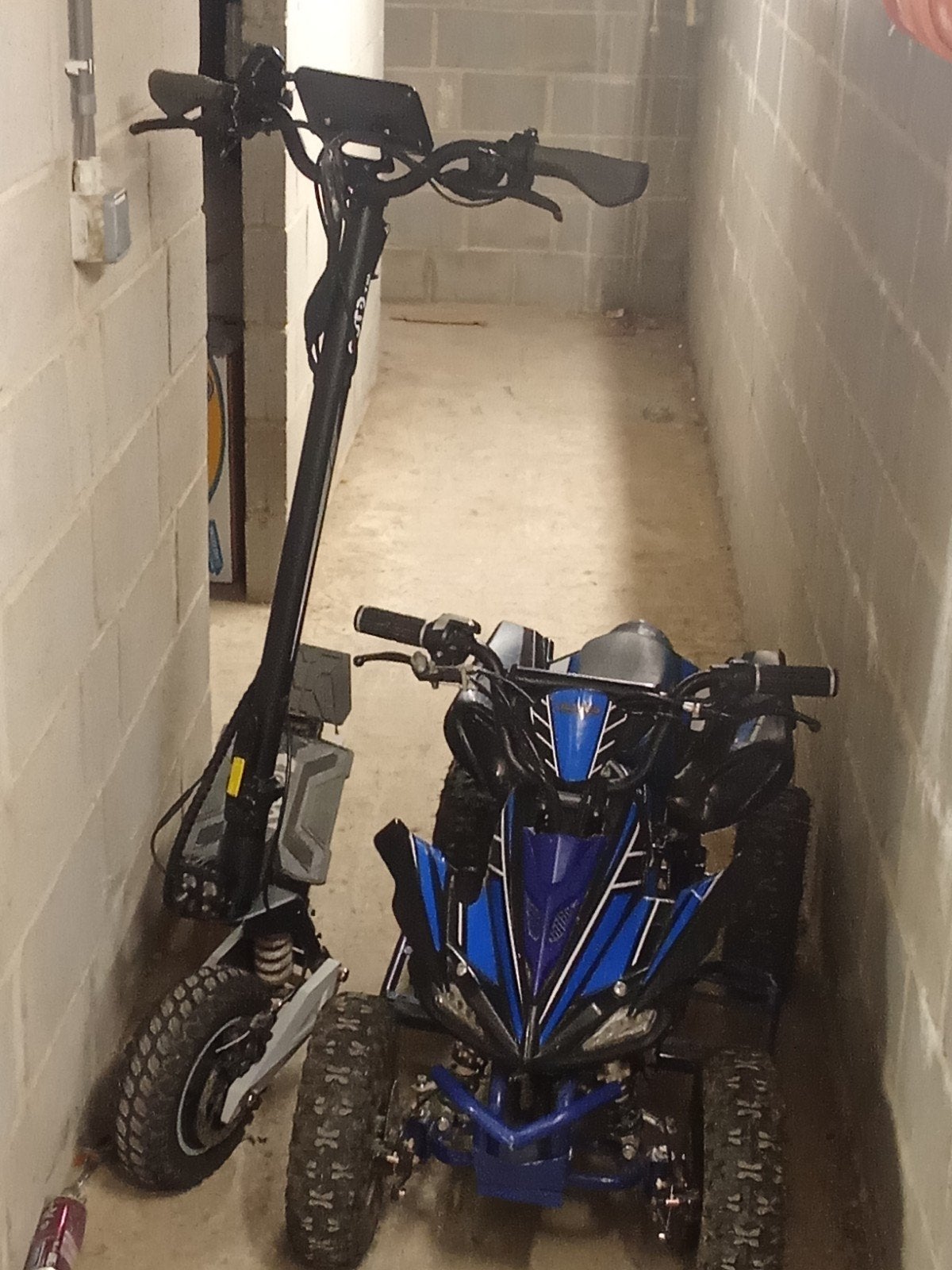 lot trotinette électrique et quad électrique, Enlèvement