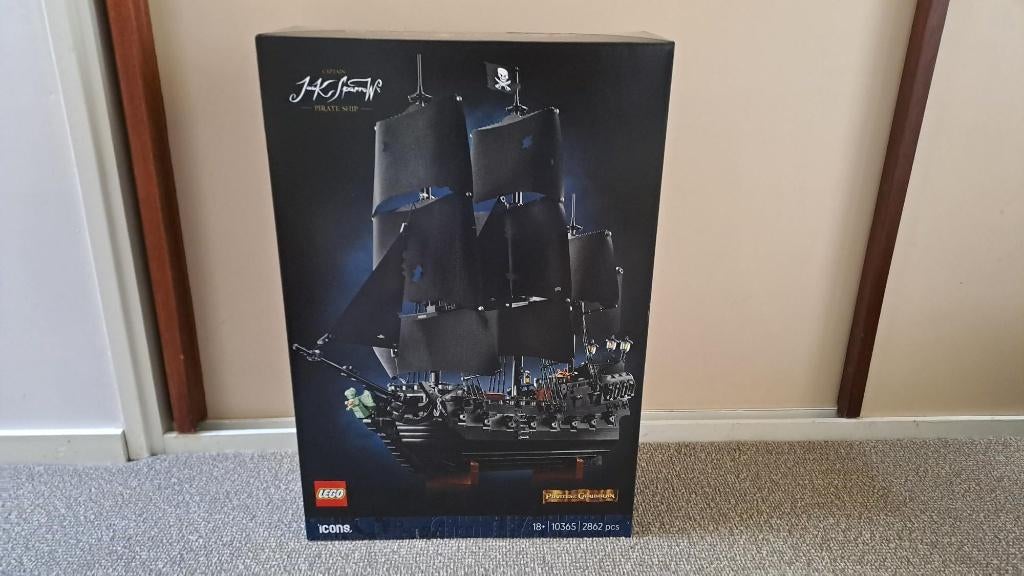 Lego 10365 Jack Sparrows piratenschip, Kinderen en Baby's, Speelgoed | Duplo en Lego, Ophalen of Verzenden, Nieuw, Complete set