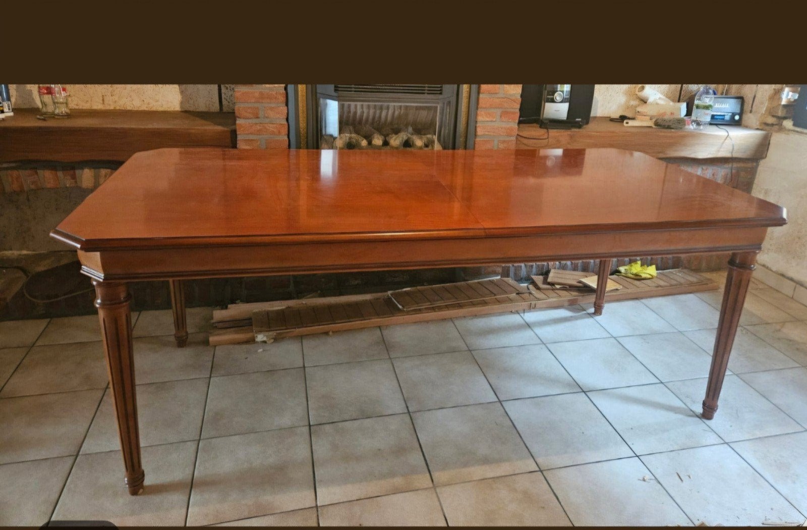 Restaurant à Kerselaar, Enlèvement, Comme neuf, 4 à 6 chaises