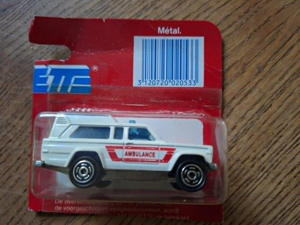 Vintage Majorette Ambulance N269, Ophalen of Verzenden, Zo goed als nieuw, Auto