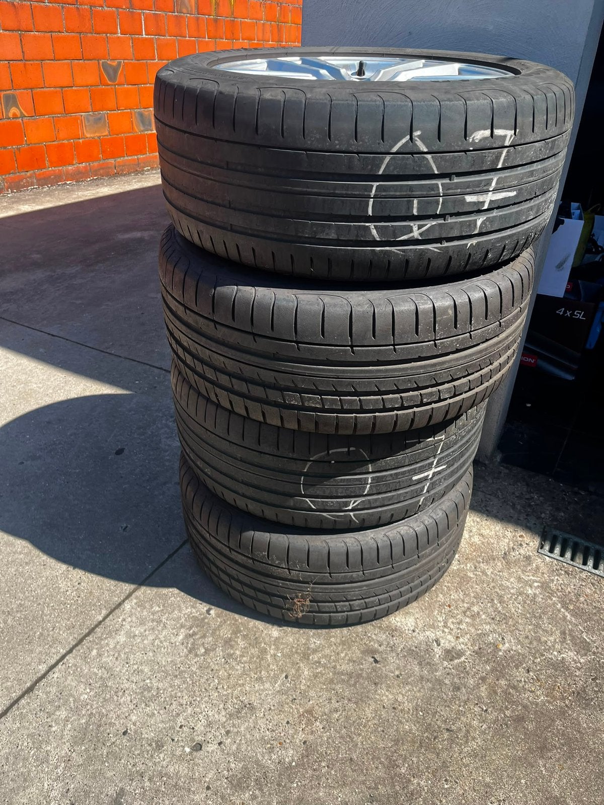 Q7 zomerset met velg, Auto-onderdelen, Ophalen, Band(en)