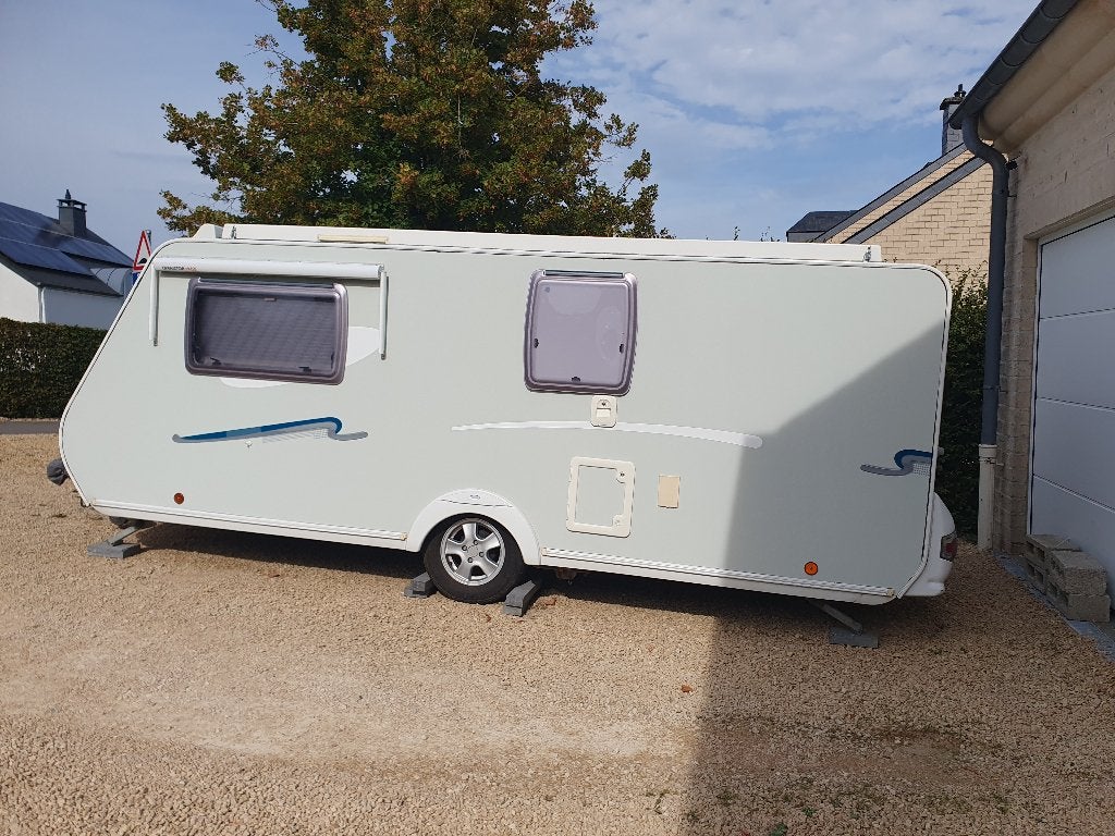 Superbe Caravane Trigano Silver 430 LJ, Caravans en Kamperen, Trigano, Particulier, Overige typen, 5 tot 6 meter