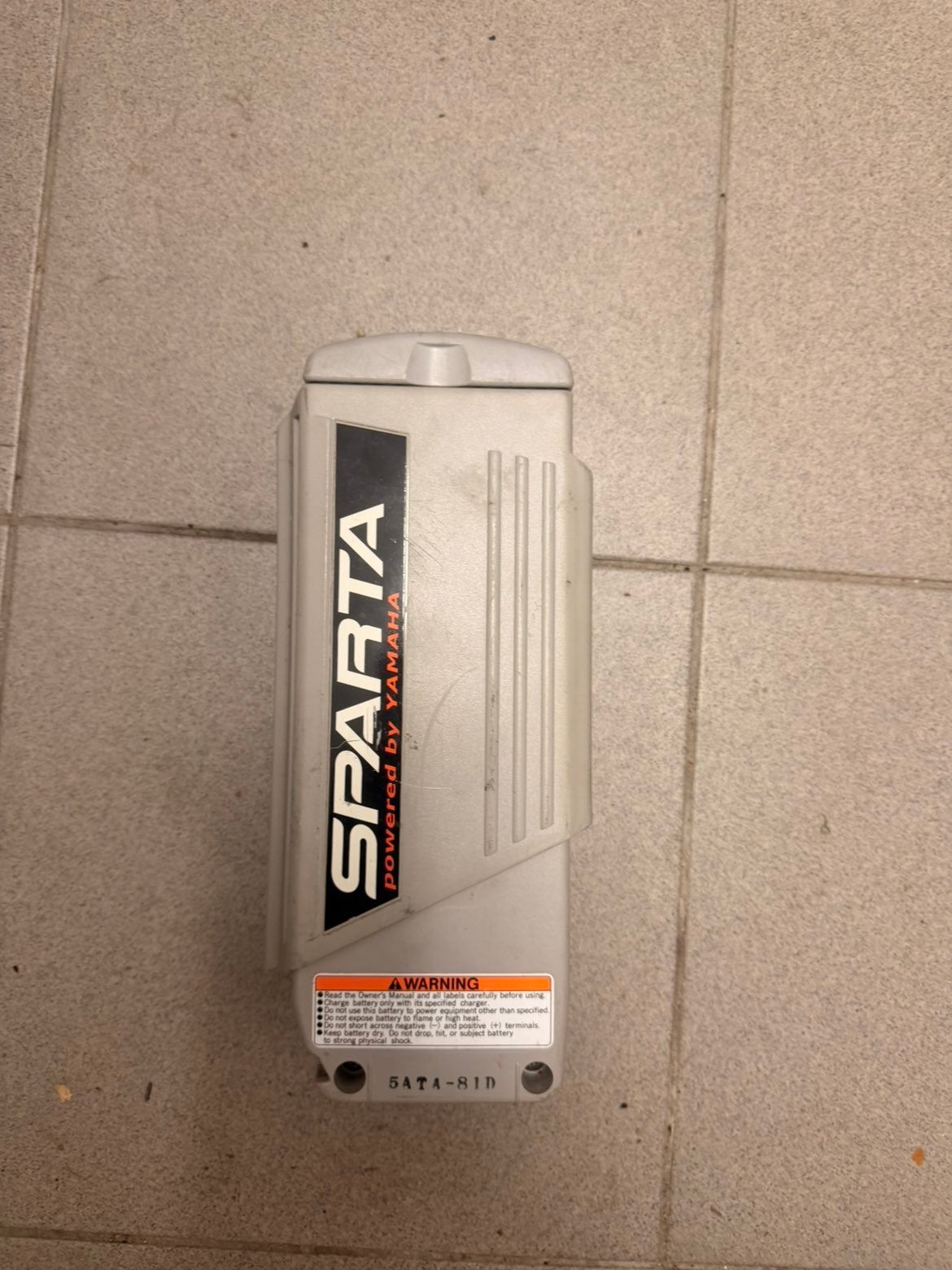 Defecte sparta baterij, Fietsen en Brommers, Fietsaccessoires | Fietsaccu's, Ophalen of Verzenden