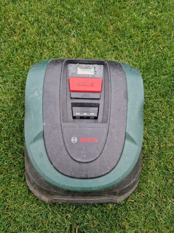 Bosch Indego S+ 500 Robotmaaier met extra accu en garage, Ophalen, Gebruikt, Bosch, Met regensensor
