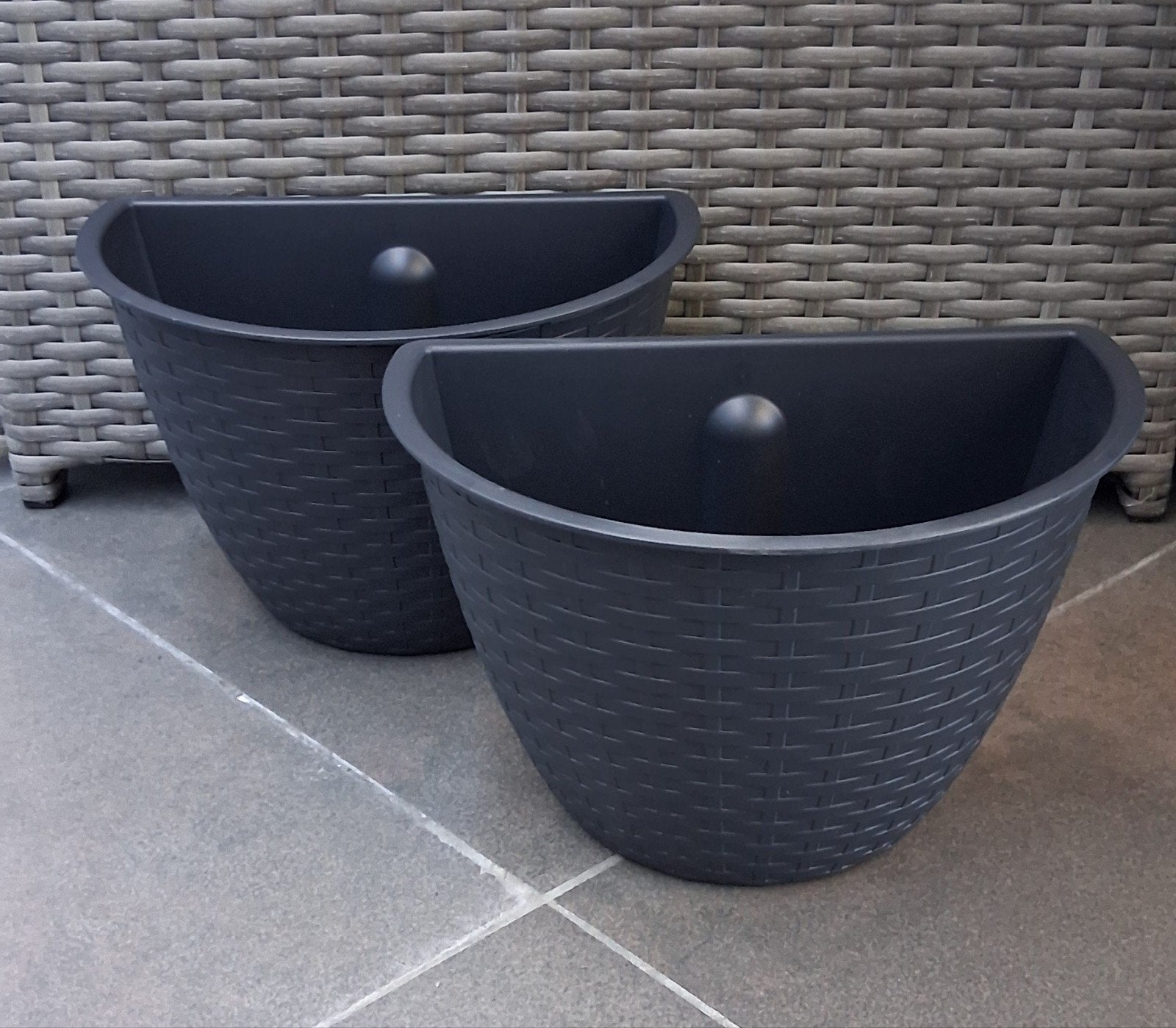 2 nieuwe bloempotten/balkonbakken antraciet, Tuin en Terras, Ophalen of Verzenden, Nieuw, Kunststof, Balkon
