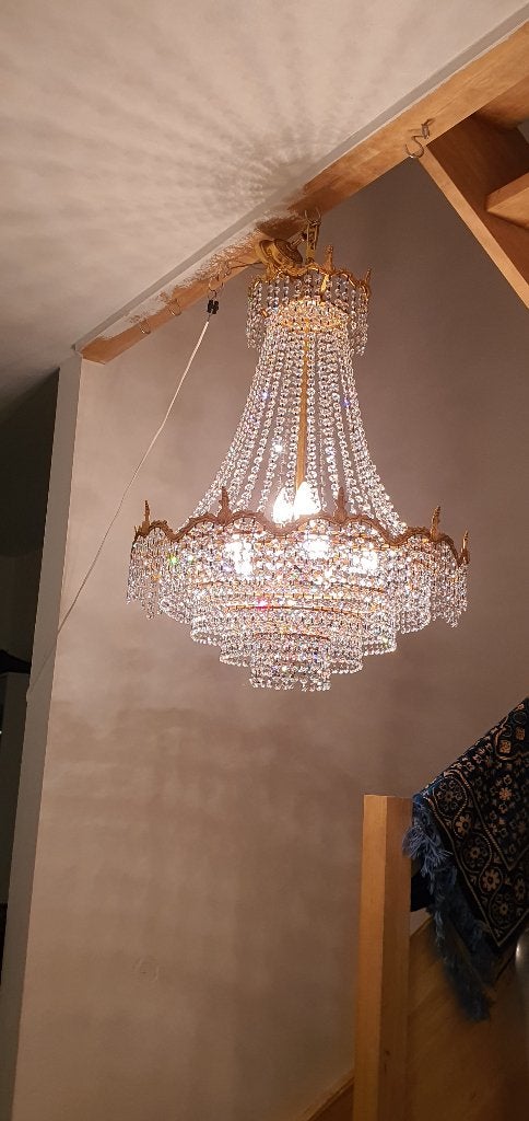 kristallen en antieke luster, Ophalen