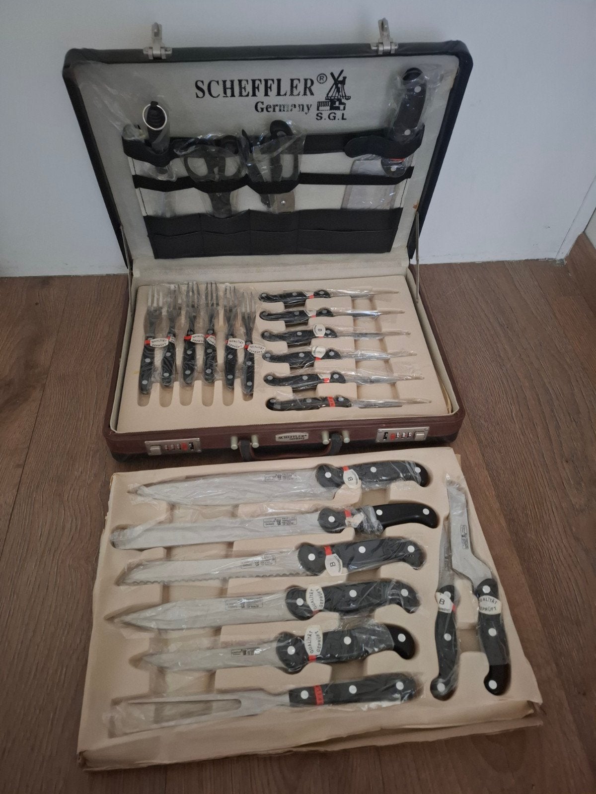 scheffler germany messenkoffer nieuw. p.o.t.k, Huis en Inrichting, Ophalen, Bestekset, Nieuw, Messenset
