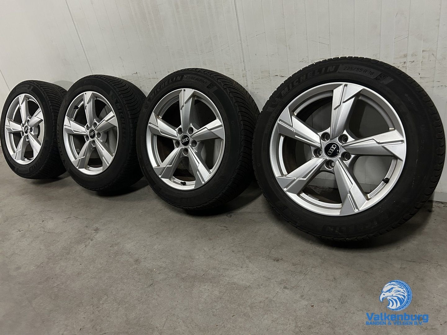 6mm! Originele Audi A6 C8 4K 18 inch Rotor velgen 5x112 wint, Auto-onderdelen, Banden en Velgen, 18 inch, Gebruikt, -, -