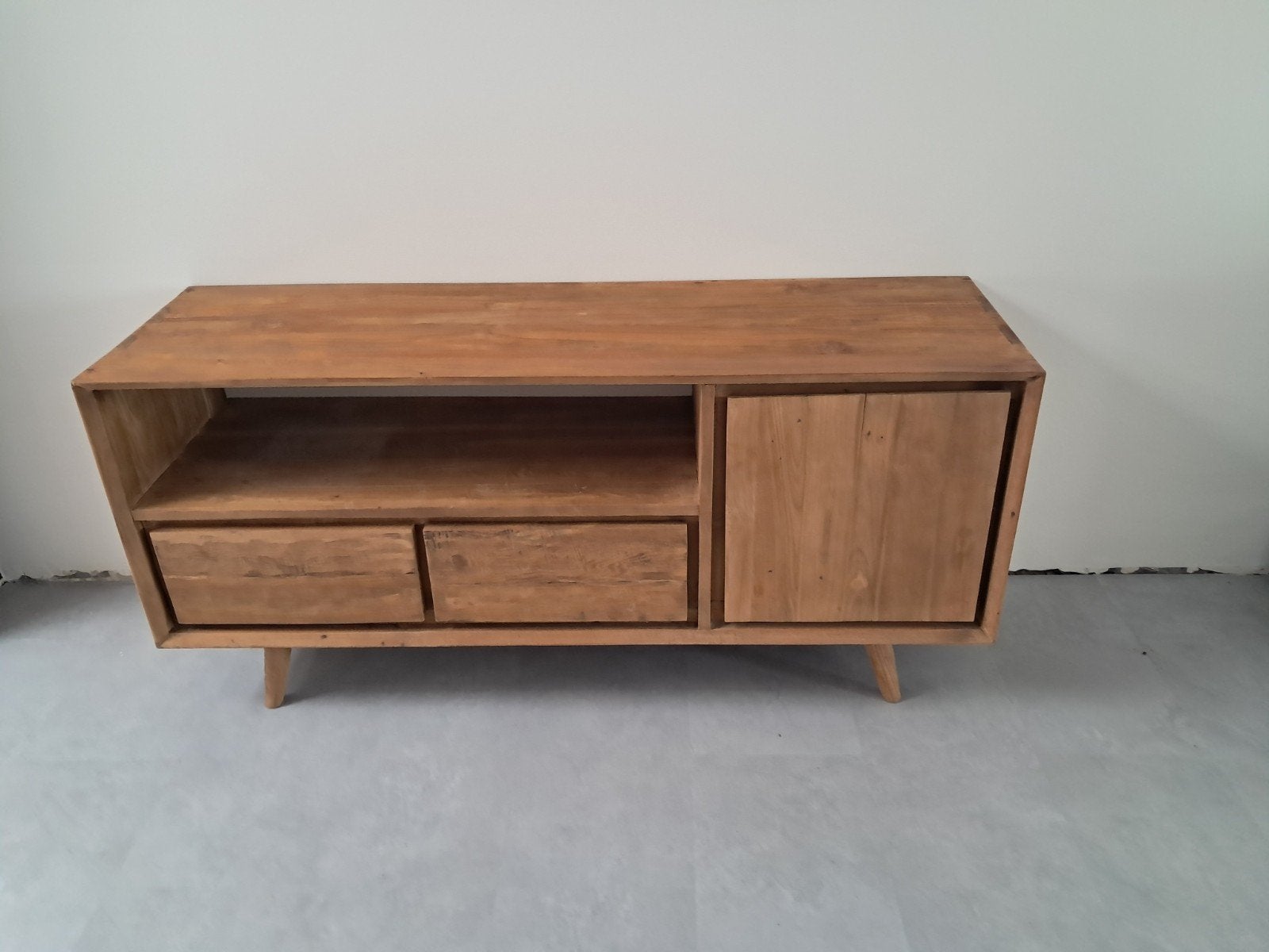 Teak TV meubel 1,5m lengte,  70 cm hoogte en 45 cm diepte, Huis en Inrichting, Ophalen, Teaken tv meubel, 100 tot 150 cm, Teakhout