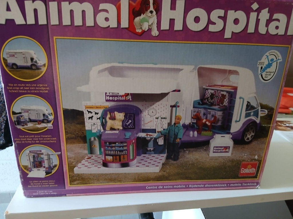 Animal Hospital caravan, Kinderen en Baby's, Speelgoed | Overig, Ophalen, Zo goed als nieuw, Jongen of Meisje