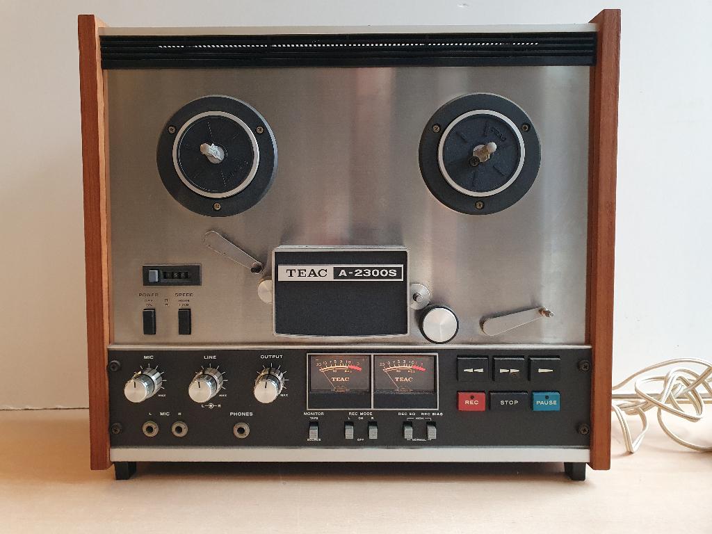 Bandrecorder Teac A-2300, Enlèvement, Magnétophone