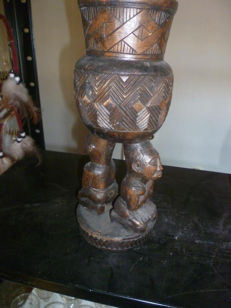 AFRIKAANSE HOUTEN VAAS, Ophalen
