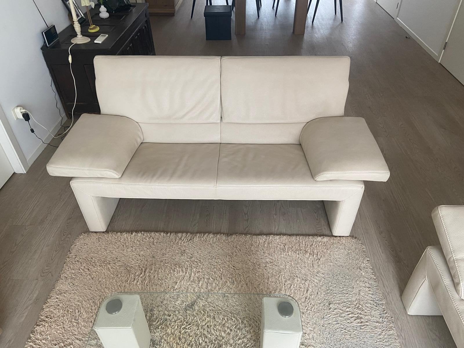 2 identieke JORIJORI  Linea designzetels in leder, samen met, Huis en Inrichting, Ophalen, Gebruikt, Tweepersoons, Leer