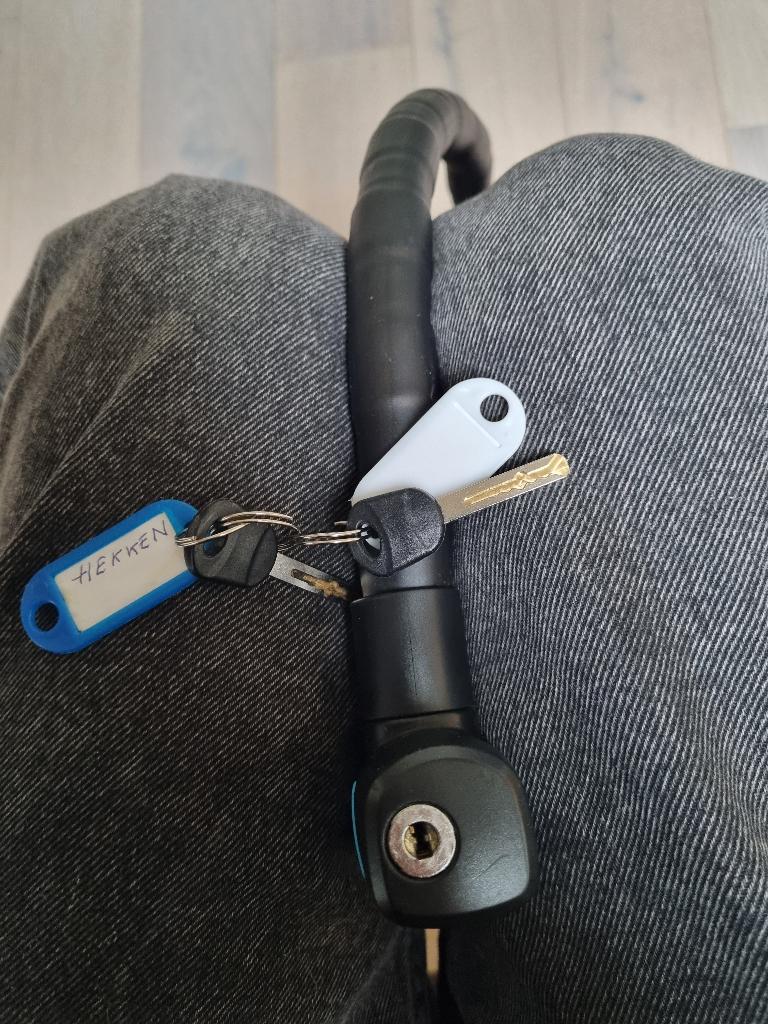 Fietsslot walfort insteekslot 2 stuks, Vélos & Vélomoteurs, Accessoires vélo | Cadenas de vélo, Enlèvement ou Envoi, Cadenas à mortaise