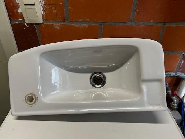 wit lavabo Toilet + kraan, Huis en Inrichting, Ophalen, Zo goed als nieuw