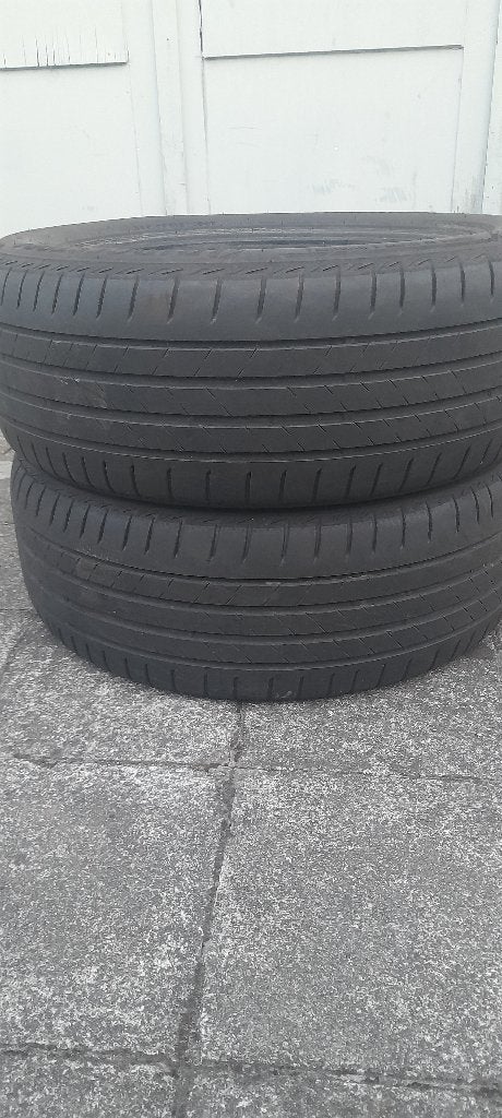 Pneus 235/55R18, Véhicule de tourisme, Pneus été, Enlèvement, Pneu(s)