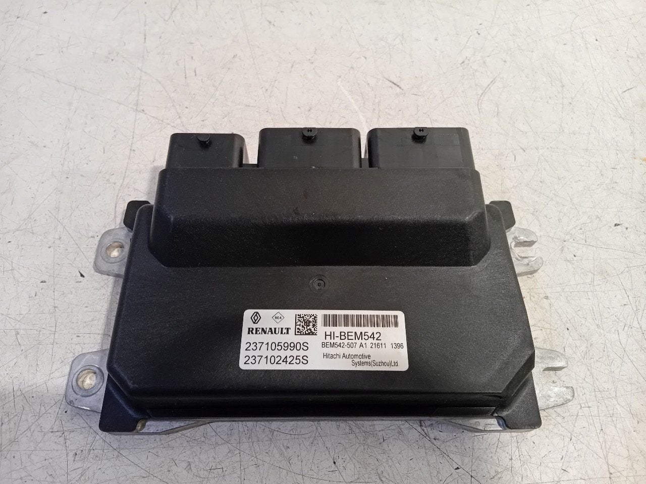 Computer motormanagement Renault Captur, Onderdelen@venauto.nl, Van der Ven Autorecycling B.V., Ettenseweg 76, 4706 PB Roosendaal, The Netherlands