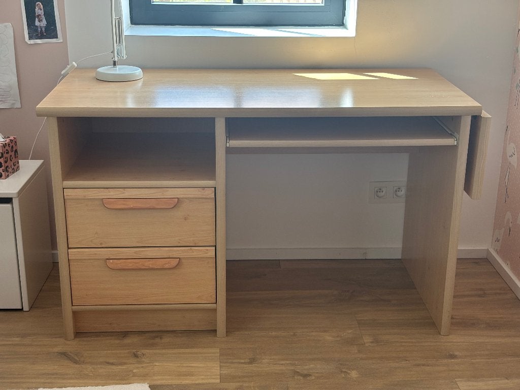 Bureau in kwalitatief hout, Huis en Inrichting, Bureaus, Ophalen, Gebruikt, Scandinavisch, Hout