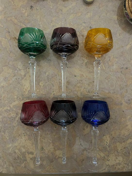 Set van 6 gekleurde Bohemian kristallen wijnglazen, Ophalen
