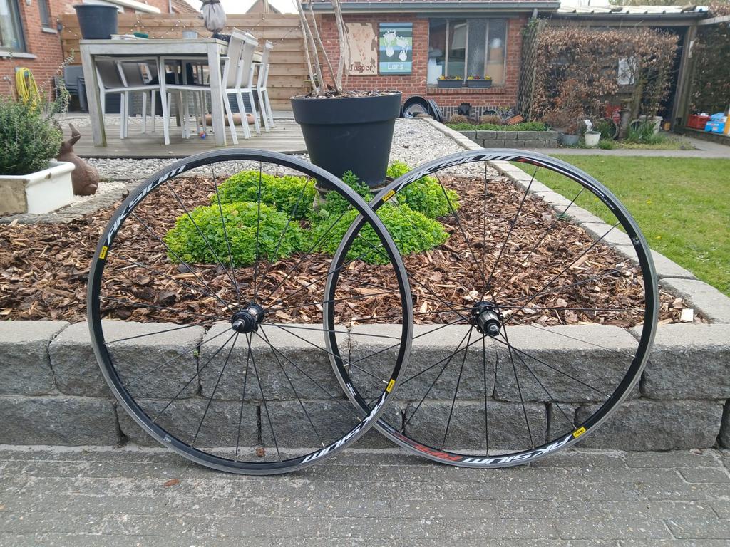 Mavic aksium wielen, Fietsen en Brommers, Ophalen of Verzenden, Zo goed als nieuw