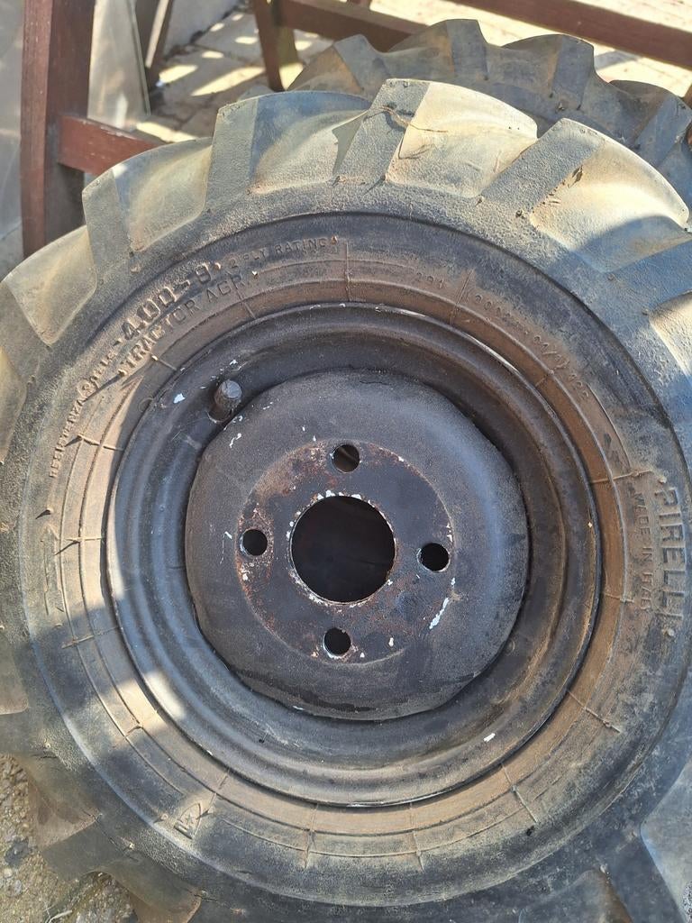 2 motoculteur banden pirelli, Tuin en Terras, Ophalen
