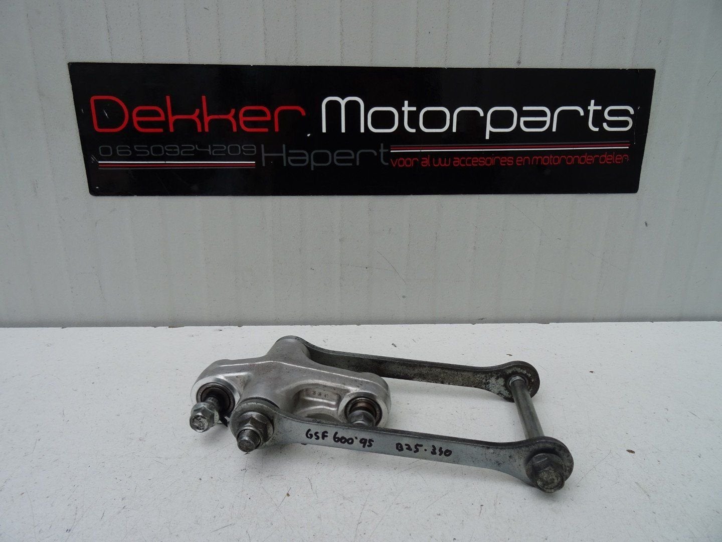 Link Schokbreker / Achterbrug Suzuki GSF600 Bandit 600 1995, Motoren, Gebruikt, -, -, Ophalen of Verzenden
