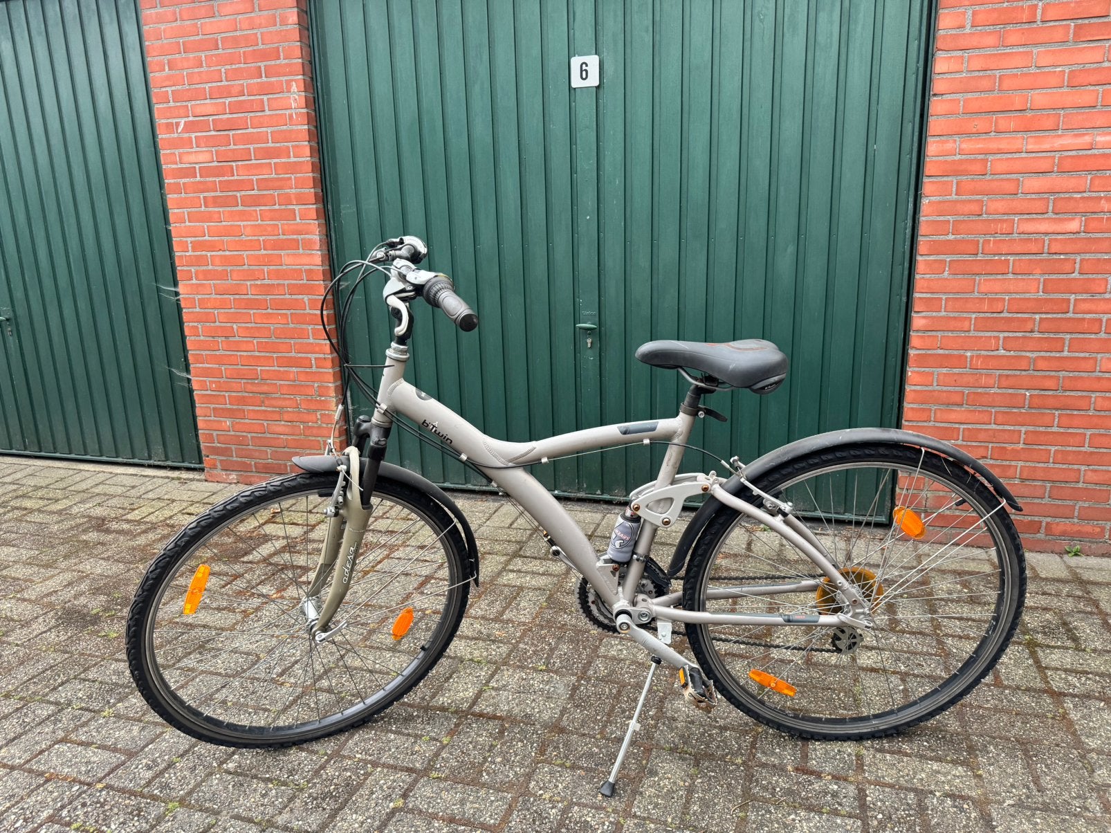 Fiets Btwin met Voor & Achter veer. 21 vitesse, Fietsen en Brommers, Ophalen, Gebruikt