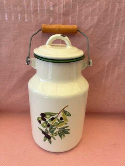 Kit à eau ou à lait en émail beige et vert, Enlèvement ou Envoi