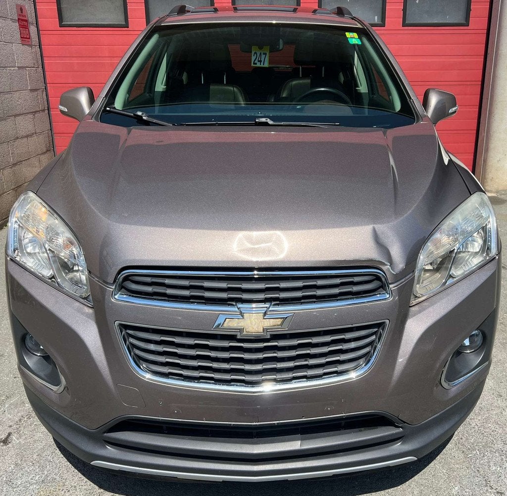 Chevrolet Trax 1.7 D 4x2 LS S + CAMÉRA + CUIR + CLIM, Auto's, Euro 5, Gebruikt, 4 cilinders, 1686 cc
