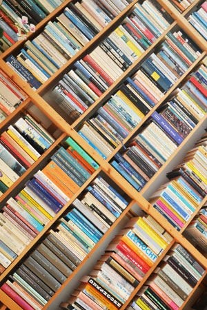 Opkoper boeken + dvds gezocht, Ophalen, Zo goed als nieuw