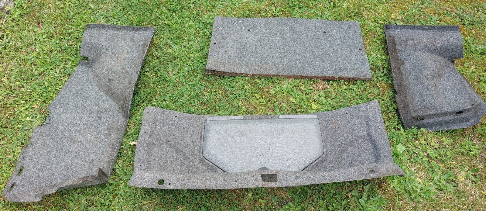 Kofferbaktapijten BMW E34 sedan 1988-1995, Auto-onderdelen, Ophalen, Gebruikt, BMW