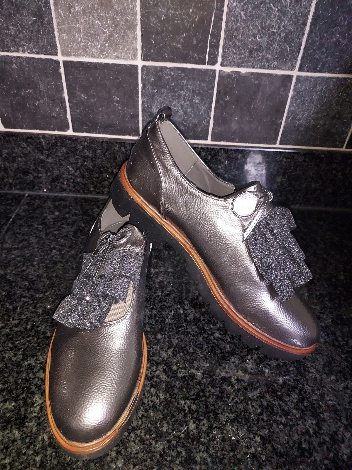 zilveren schoen, Loafers, Overige kleuren, Nieuw, Ophalen of Verzenden