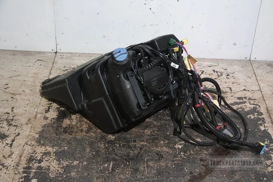 DAF Exhaust System Adblue tank + pomp, Ophalen, Gebruikt