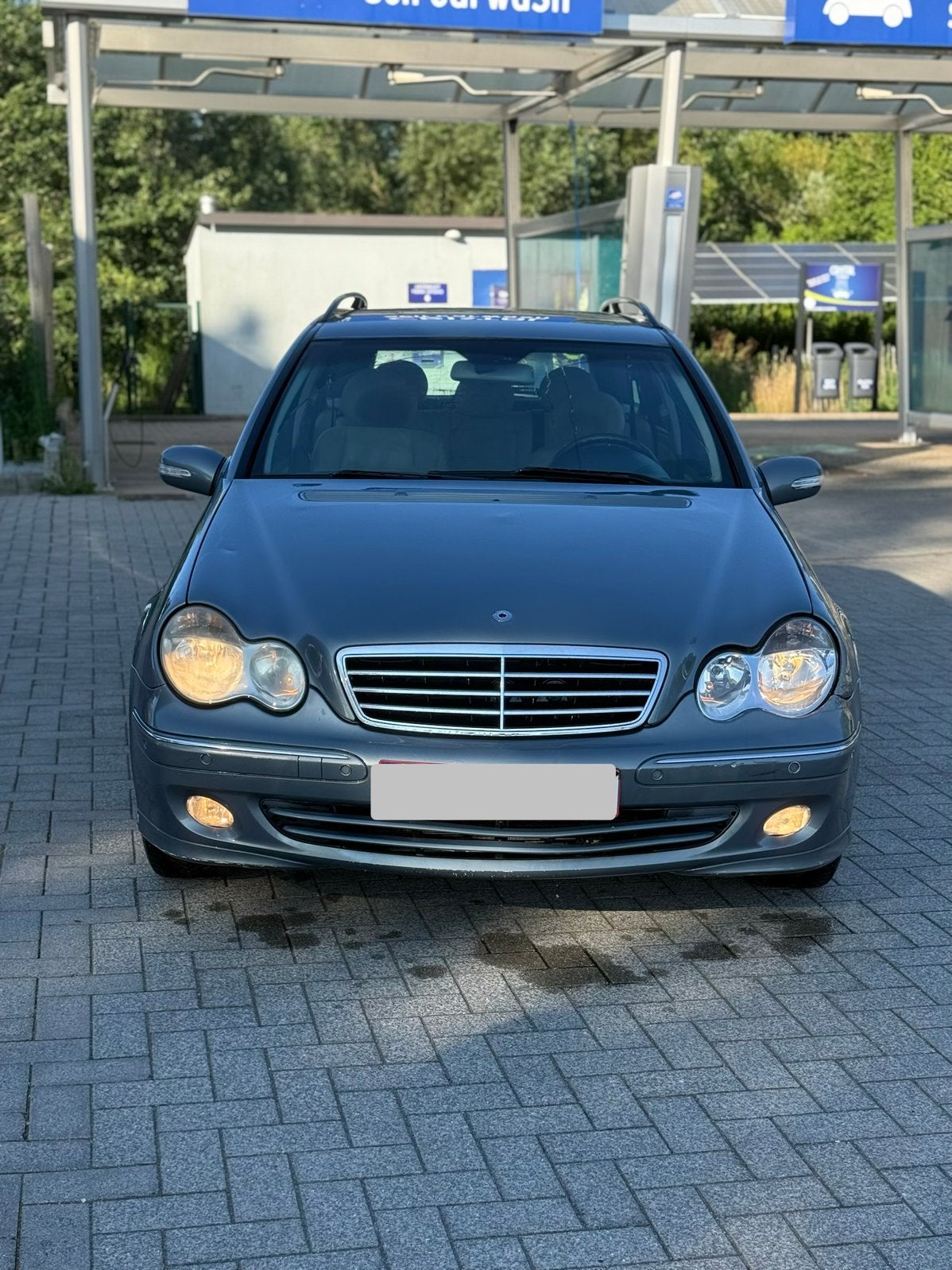 Mercedes-Benz C240 essence, Achat, Beige, Alcantara, 5 portes