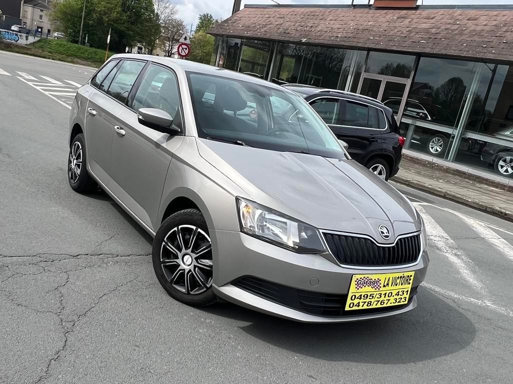 Skoda Fabia break 1.0 essence 2018 année 70kw 0032478767323, Auto's, Voorwielaandrijving, Stof, Euro 6, Bedrijf