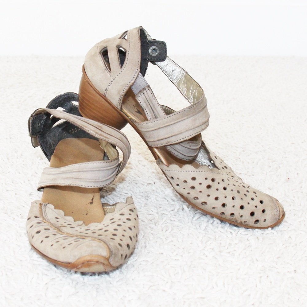 Mooie Leren Rieker Vintage Schoenen (Maat 36) € 15,-, Kleding | Dames, Beige, Overige typen, Ophalen of Verzenden, Zo goed als nieuw