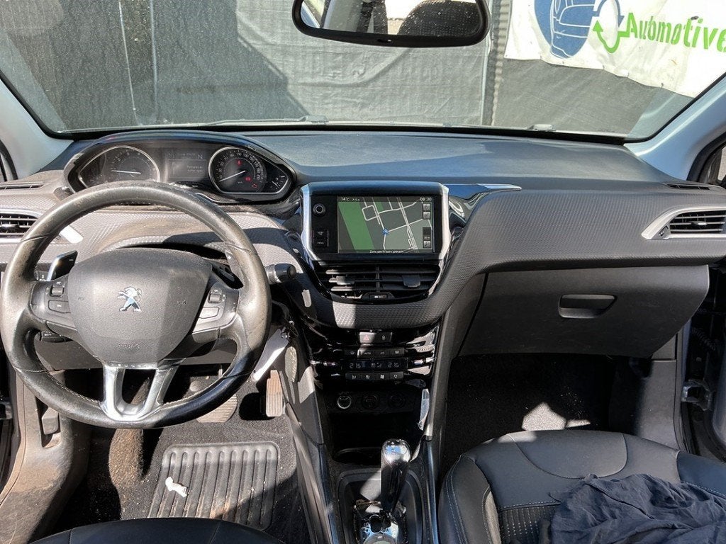 AIRBAG ENSEMBLE + ORDINATEUR Peugeot 2008 (CU), Kontakt-peugeot@peugeot.com, Utilisé, Peugeot Deutschland GmbH, Bahnhofsplatz
65423  Rüsselsheim, DE