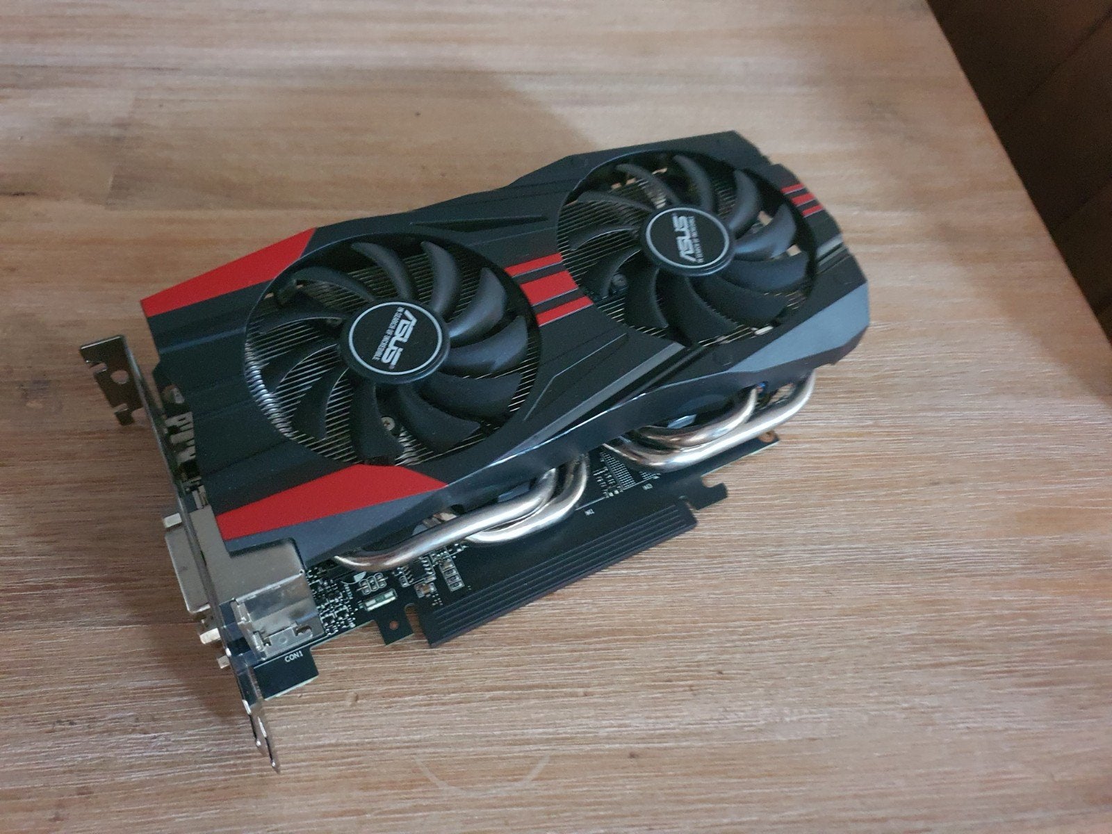 Asus Geforce GTX760 nvidea 2gd ddr5 hdmi, Ophalen