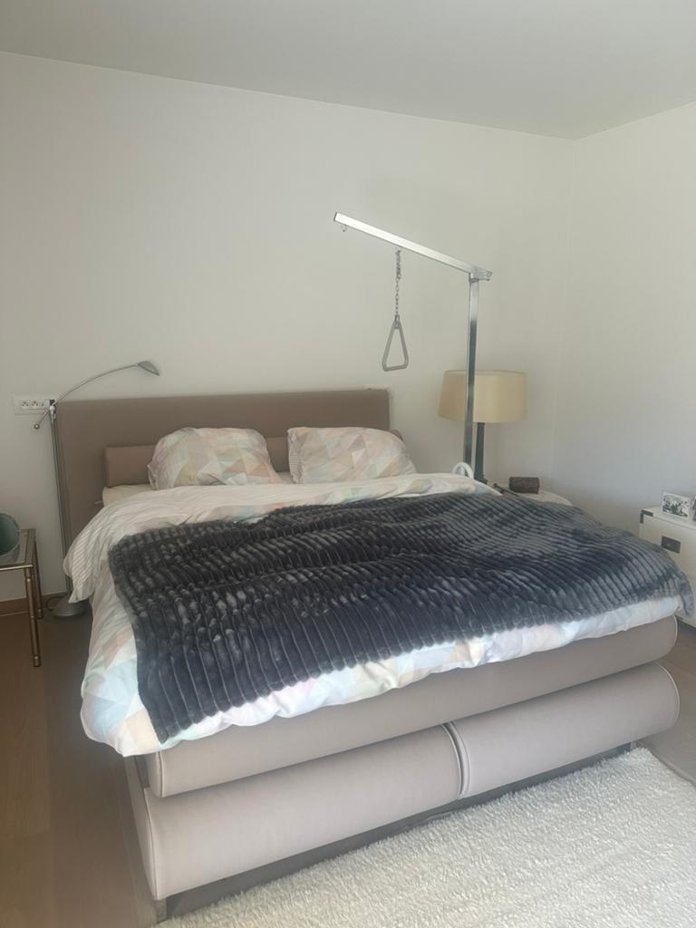 Boxspring te koop, Huis en Inrichting, Slaapkamer | Complete slaapkamers, Ophalen, Zo goed als nieuw