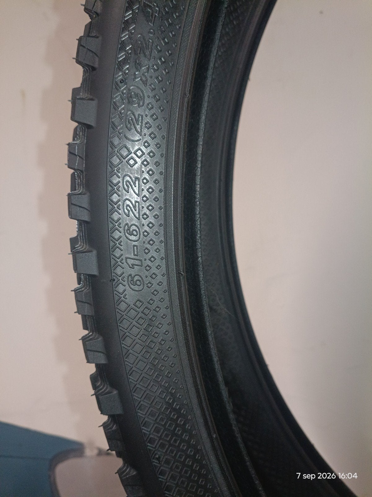 2 banden als nieuw Kenda pro 19" 61-622, Ophalen, Band, Elektrische fiets, Zo goed als nieuw