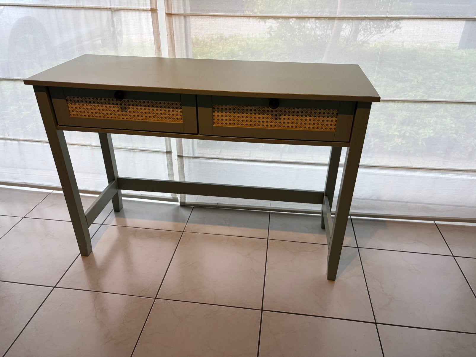 Bijzettafel met twee lades, Enlèvement, Utilisé