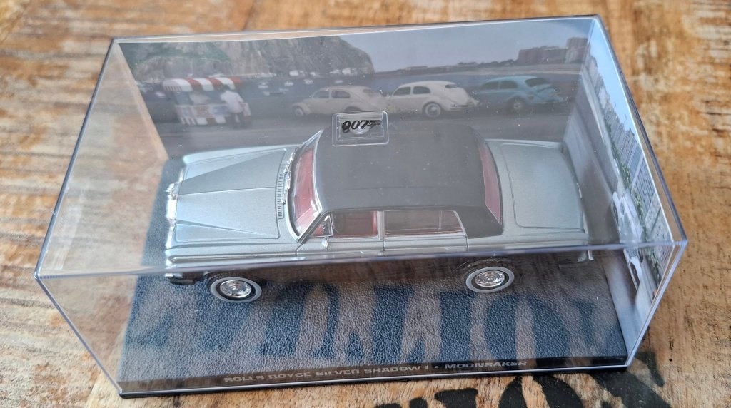 JAMES BOND 007 ROLLS ROYCE Shadow I 1/43 IXO UH Neuve+Boite, Enlèvement ou Envoi, Neuf, Voiture, Universal Hobbies