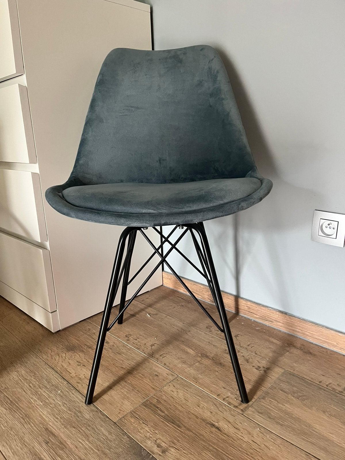 Eetkamerstoel duifblauw velvet, Huis en Inrichting, Stoelen, Ophalen, Zo goed als nieuw