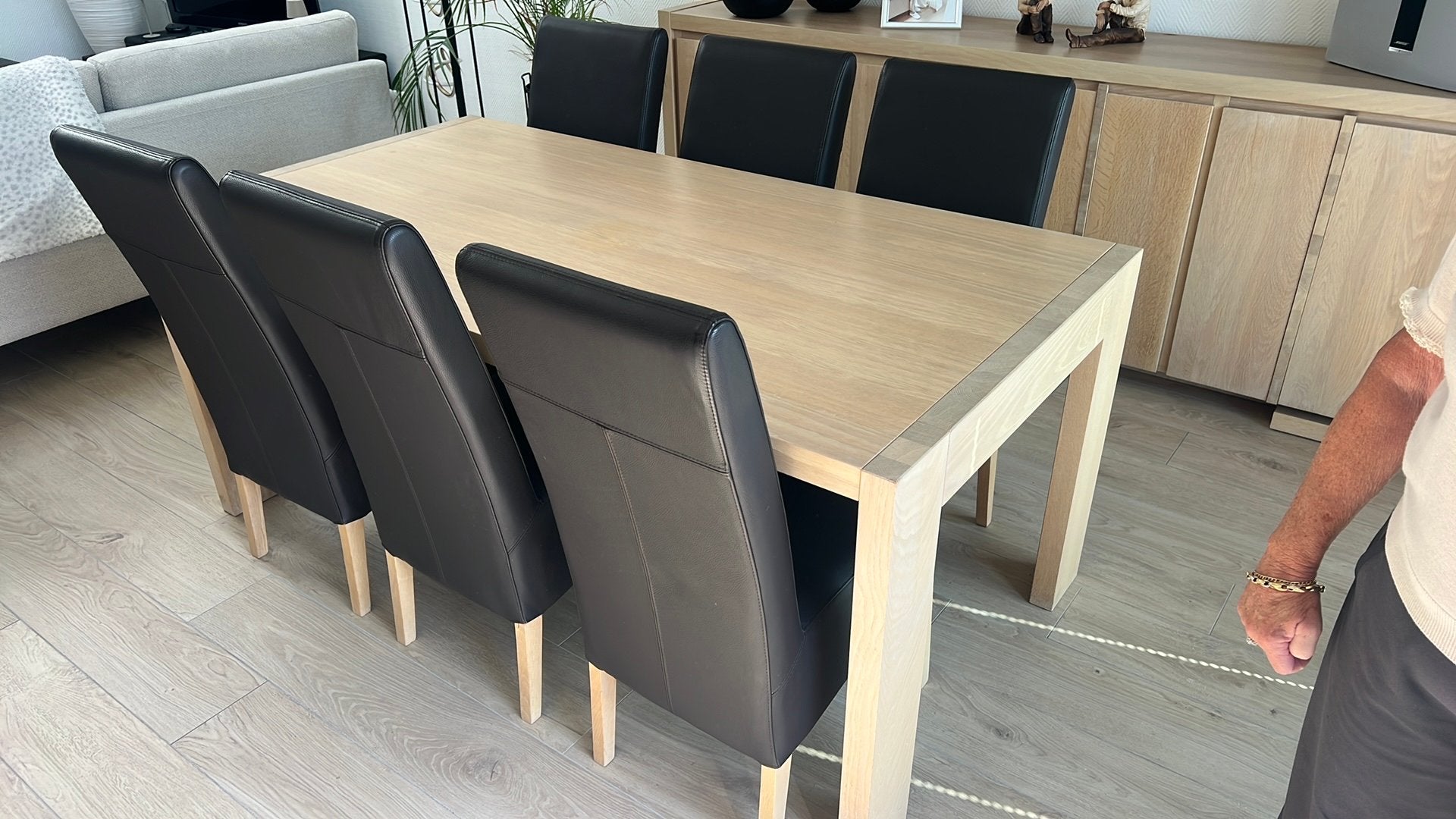 Table avec chaises, Maison & Meubles, Chaises, Enlèvement, Comme neuf