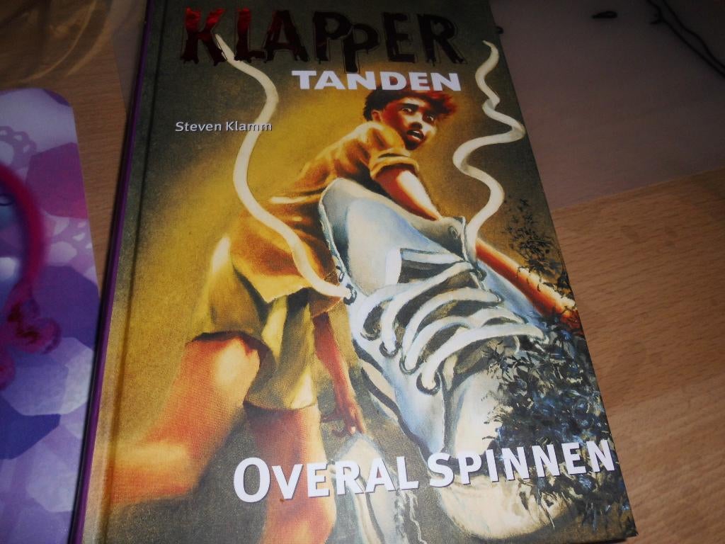 klappertanden, Ophalen of Verzenden, Zo goed als nieuw