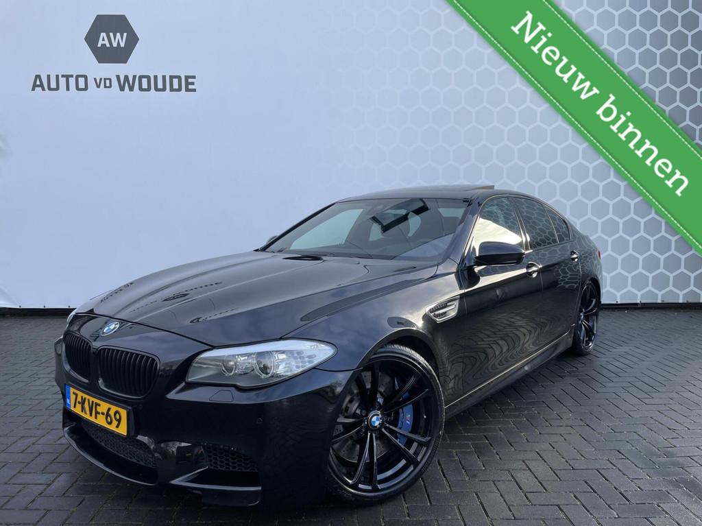 BMW 5-serie M5 Schuifdak Competition Leer Xenon 560PK, Auto's, BMW, Automaat, Achterwielaandrijving, Gebruikt, 2000 kg