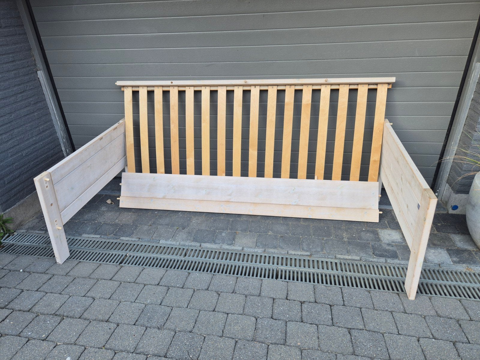 Kinderbed, Ophalen