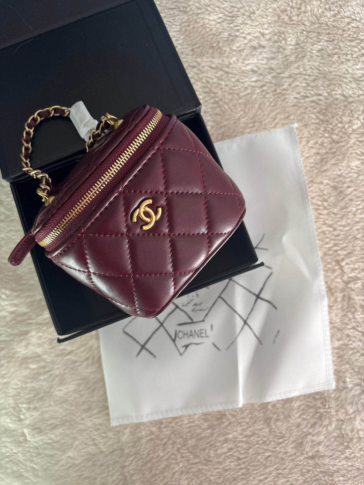 Vanity Chanel bordeaux en cuir, Enlèvement ou Envoi, Neuf