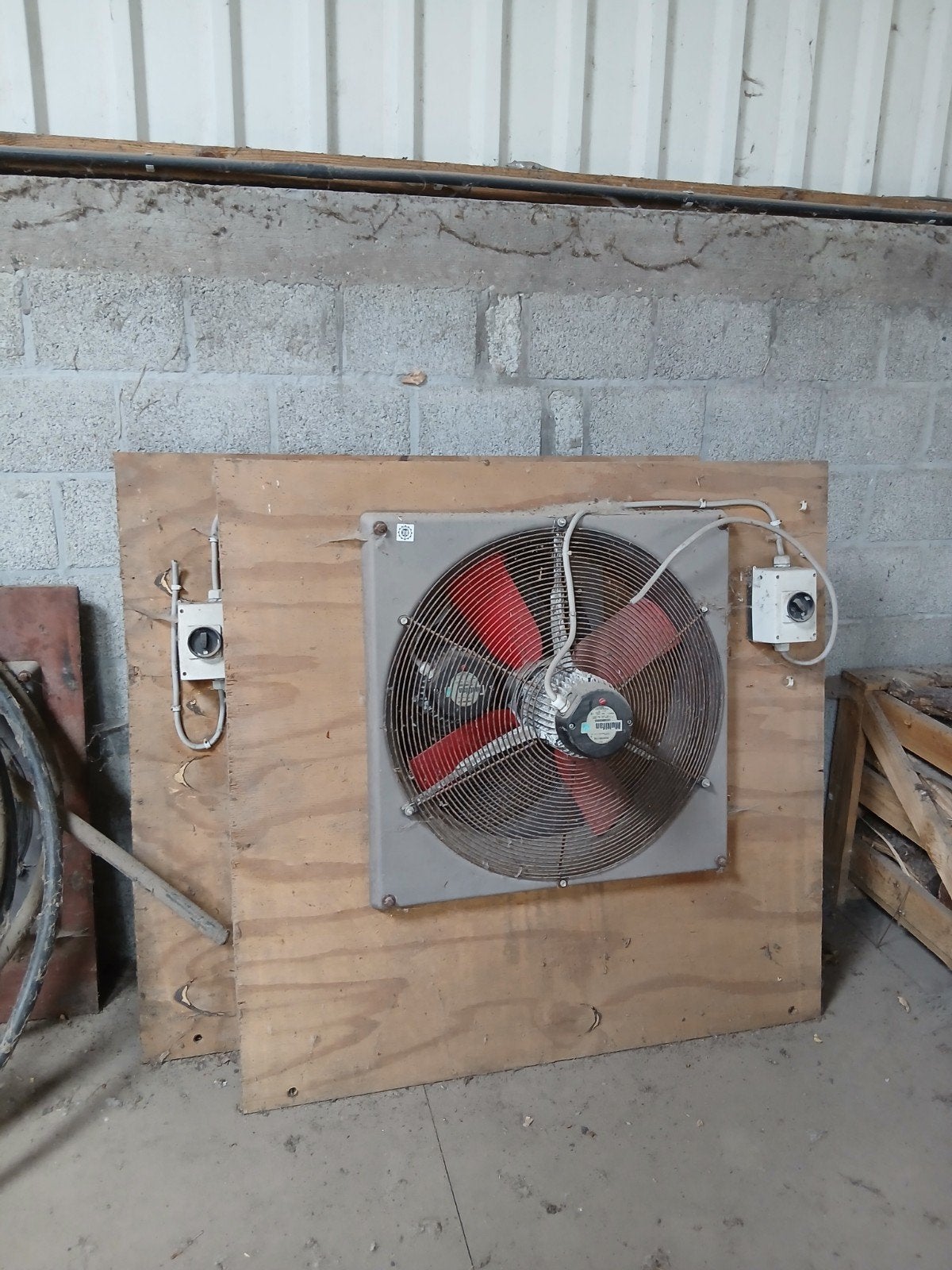 Stalventilatoren 500 en 700 mm, Dieren en Toebehoren