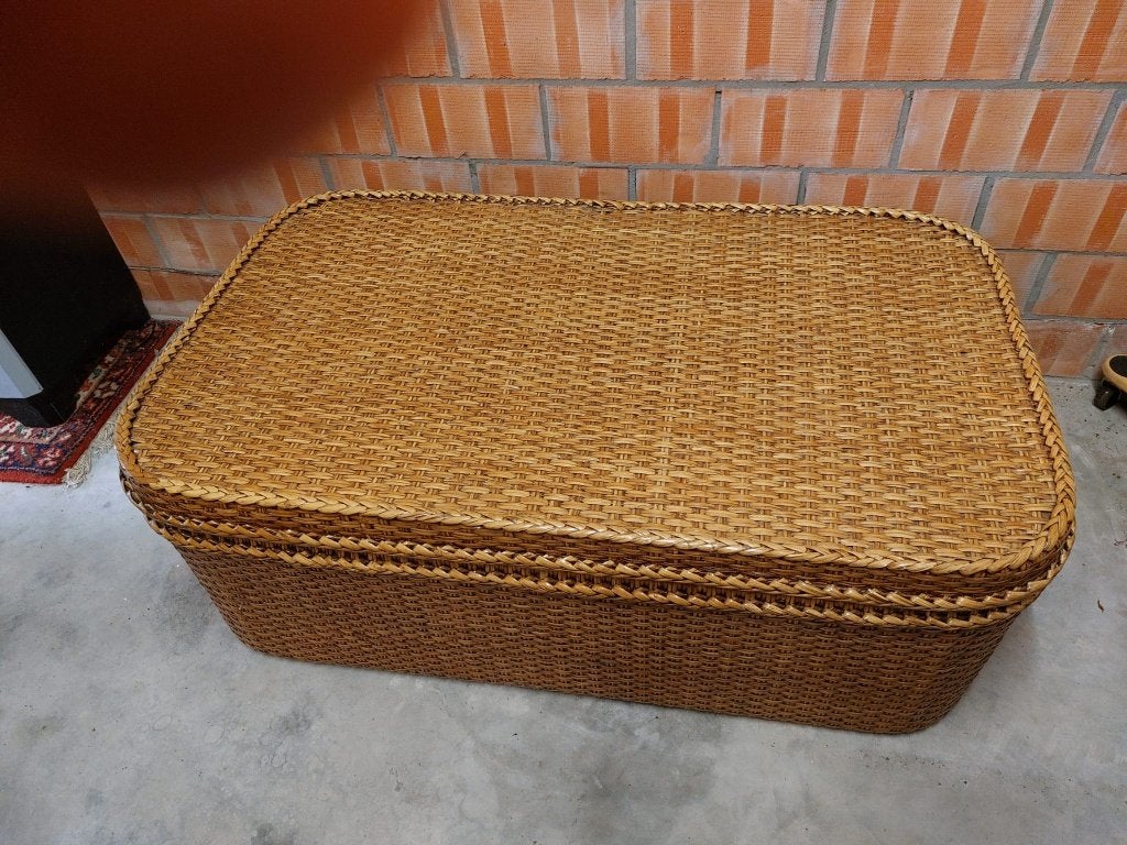 Panier de rangement/table basse en rotin, Maison & Meubles, 100 à 150 cm, Comme neuf, Enlèvement, 50 à 100 cm